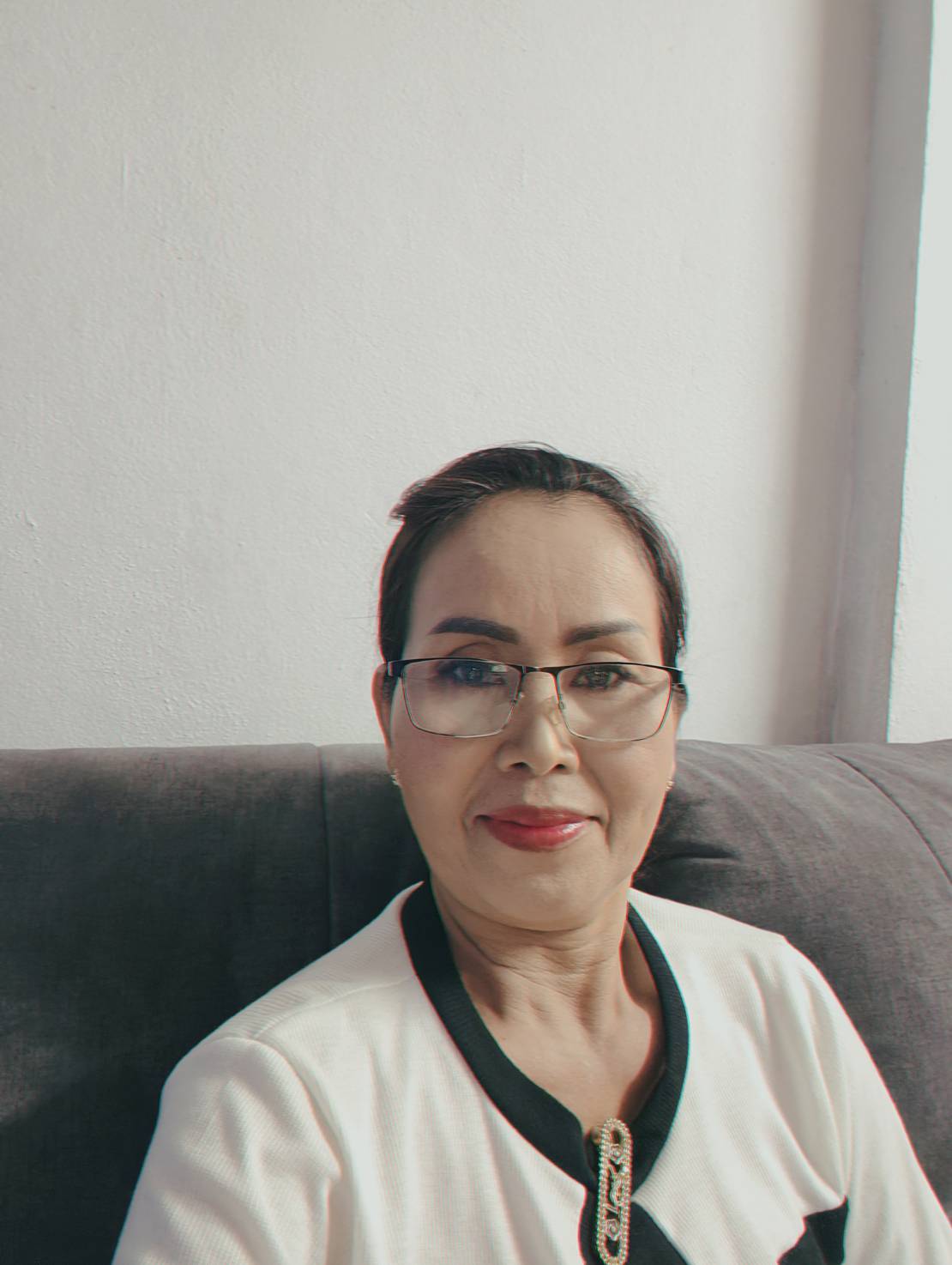 Apinya profile photo