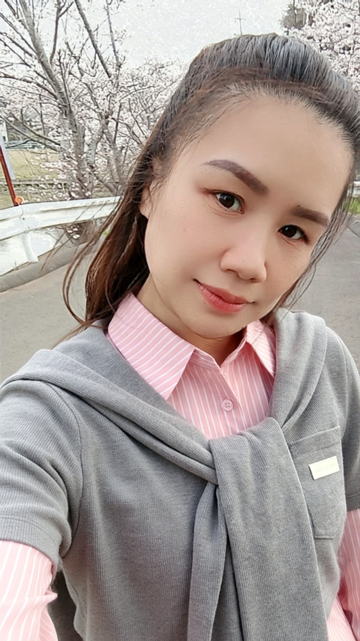 Porn profile photo