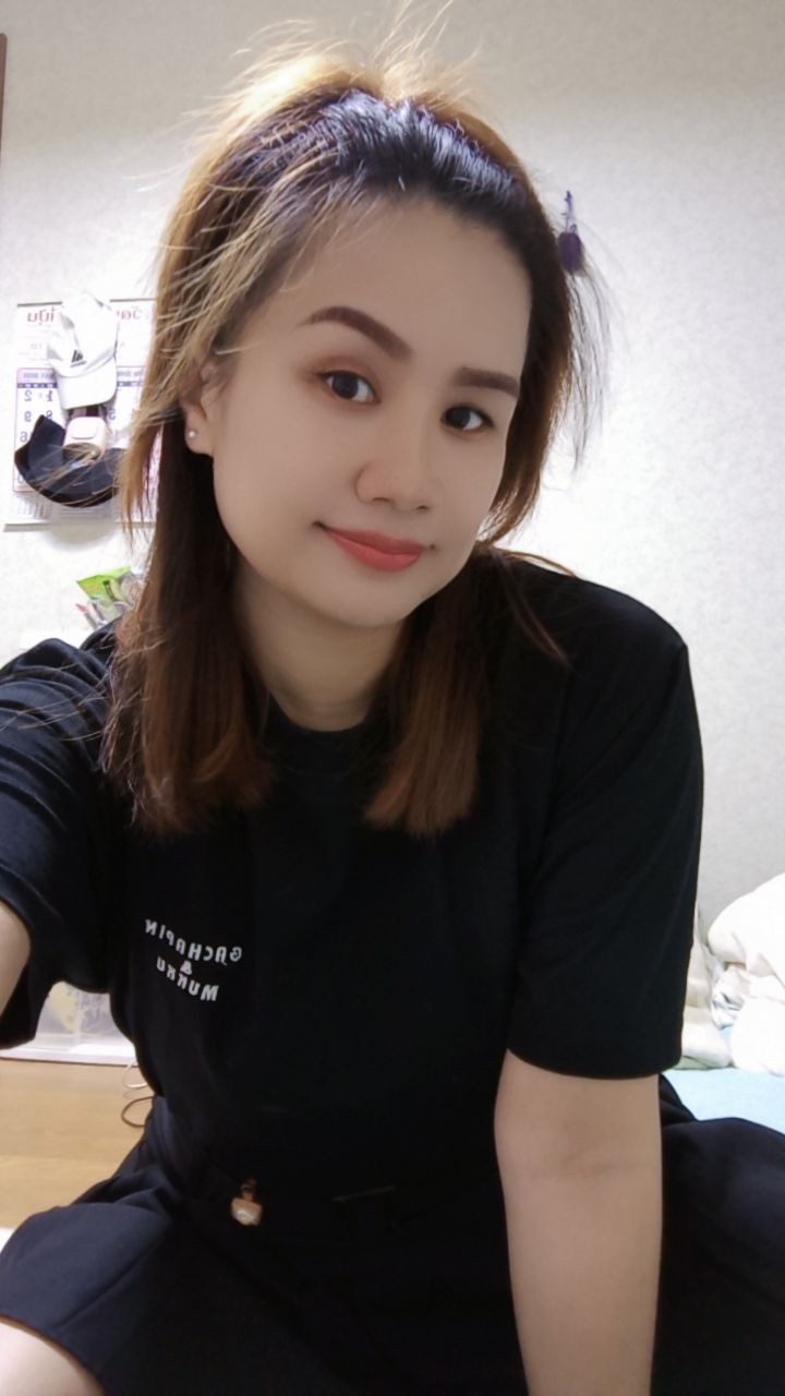 Porn profile photo