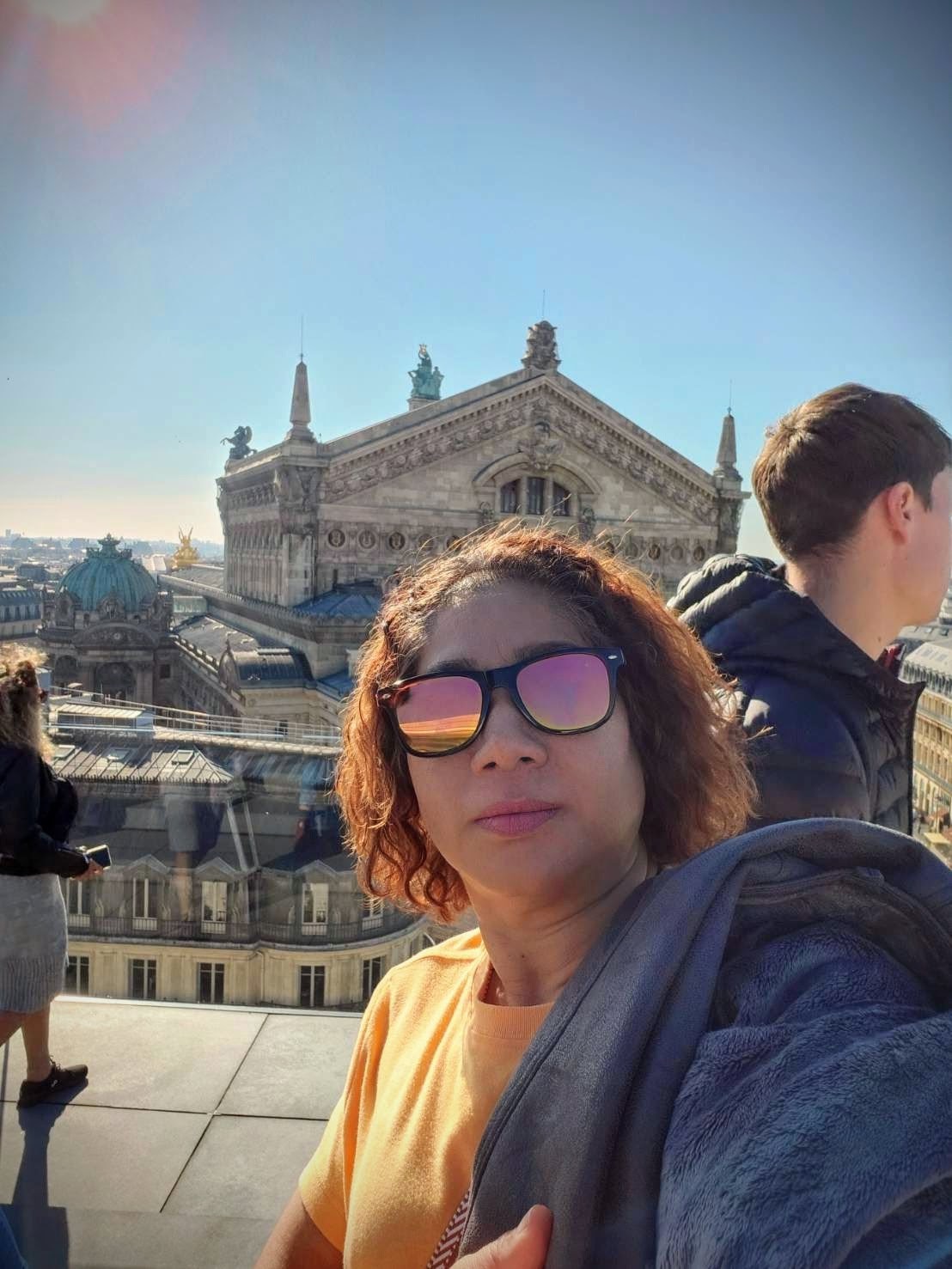 An profile photo