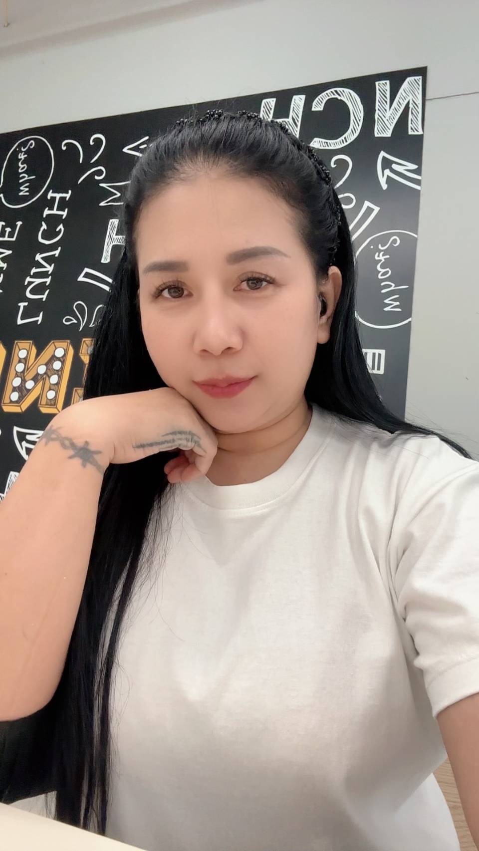 Almon profile photo