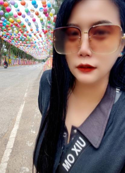 Apple profile photo