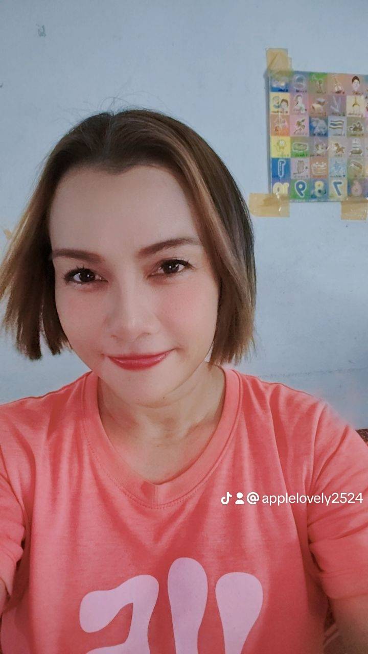 Apple profile photo