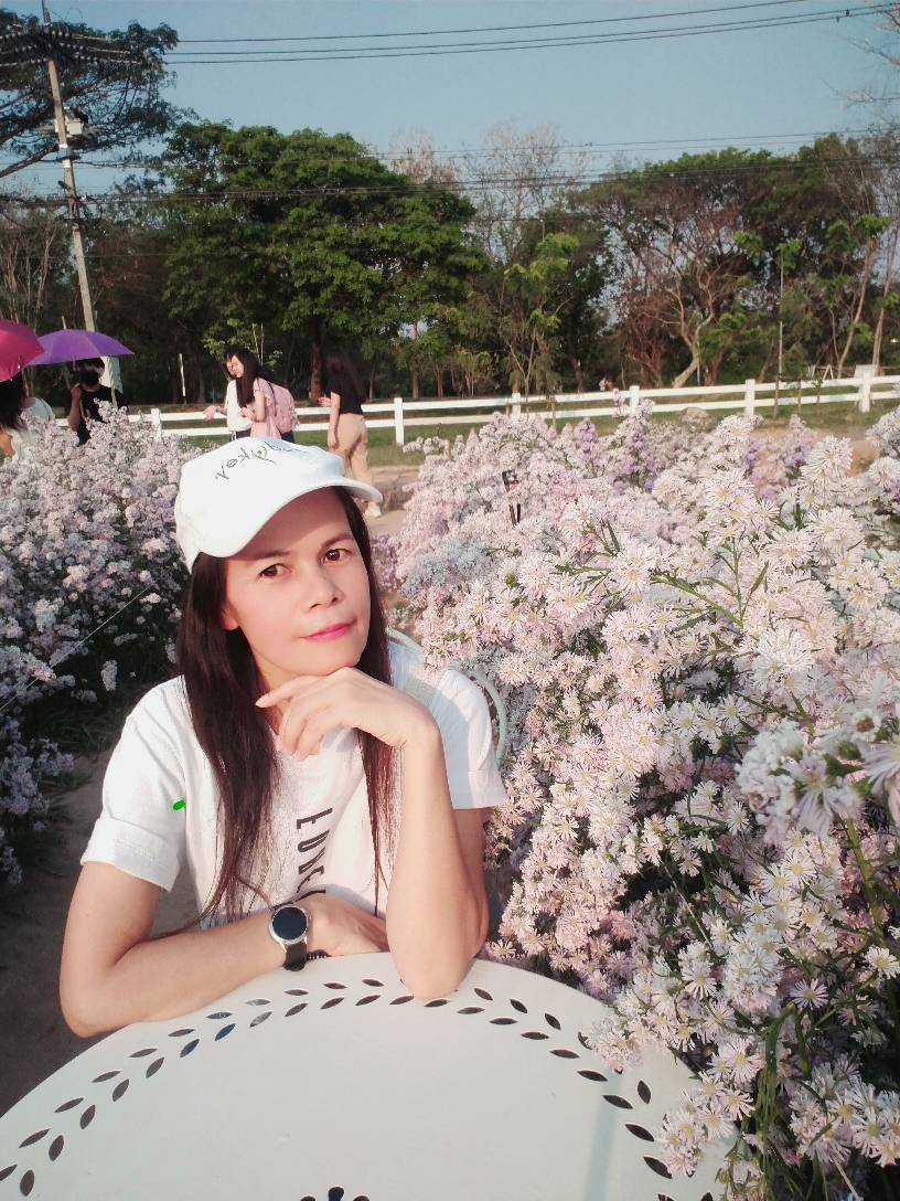 Jarunee profile photo