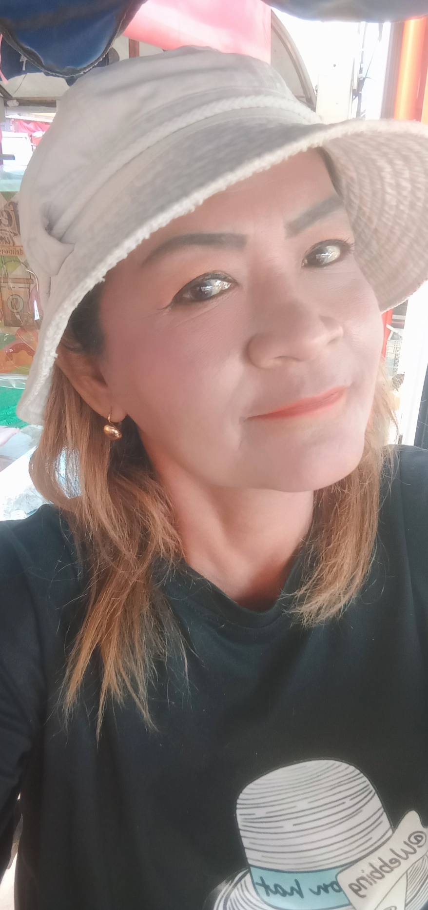 Maneerat profile photo