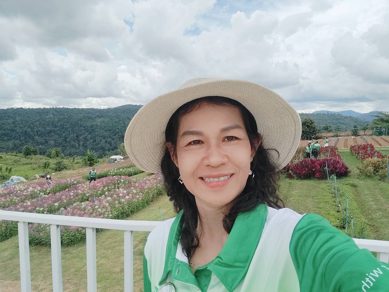 Rose profile photo