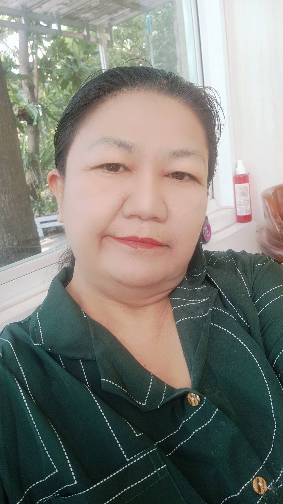 Apinya profile photo