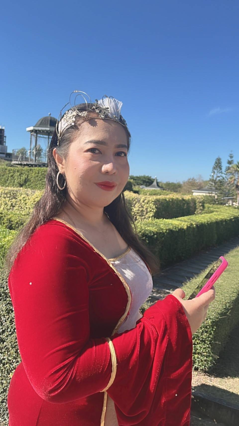TukTra profile photo