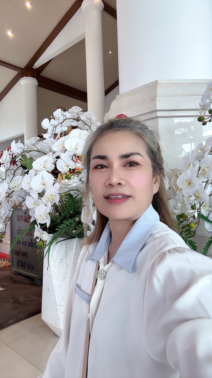 Navapat profile photo