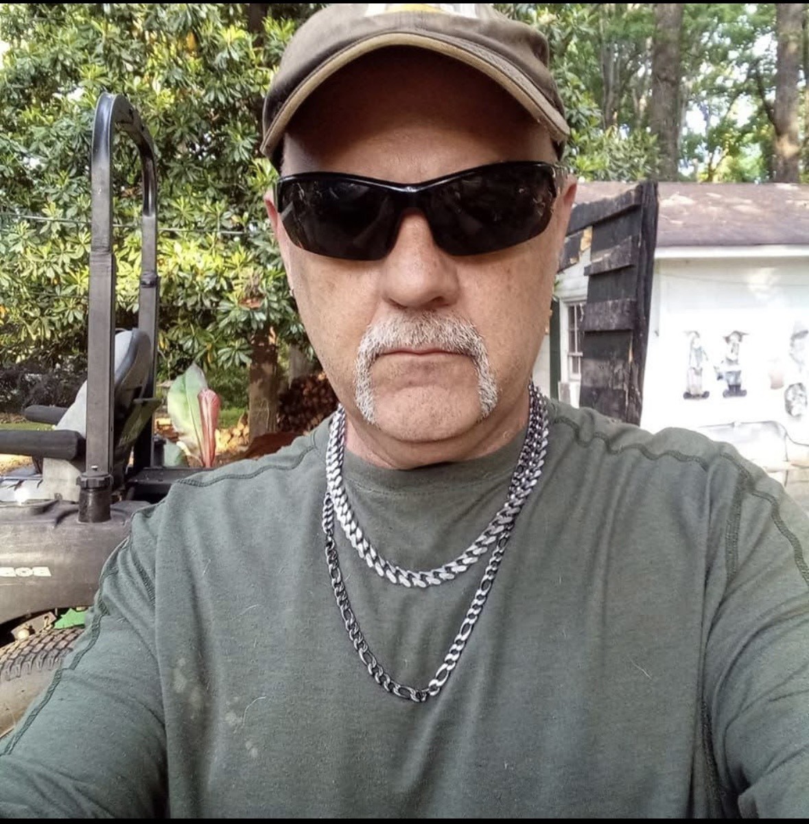 Eddie profile photo