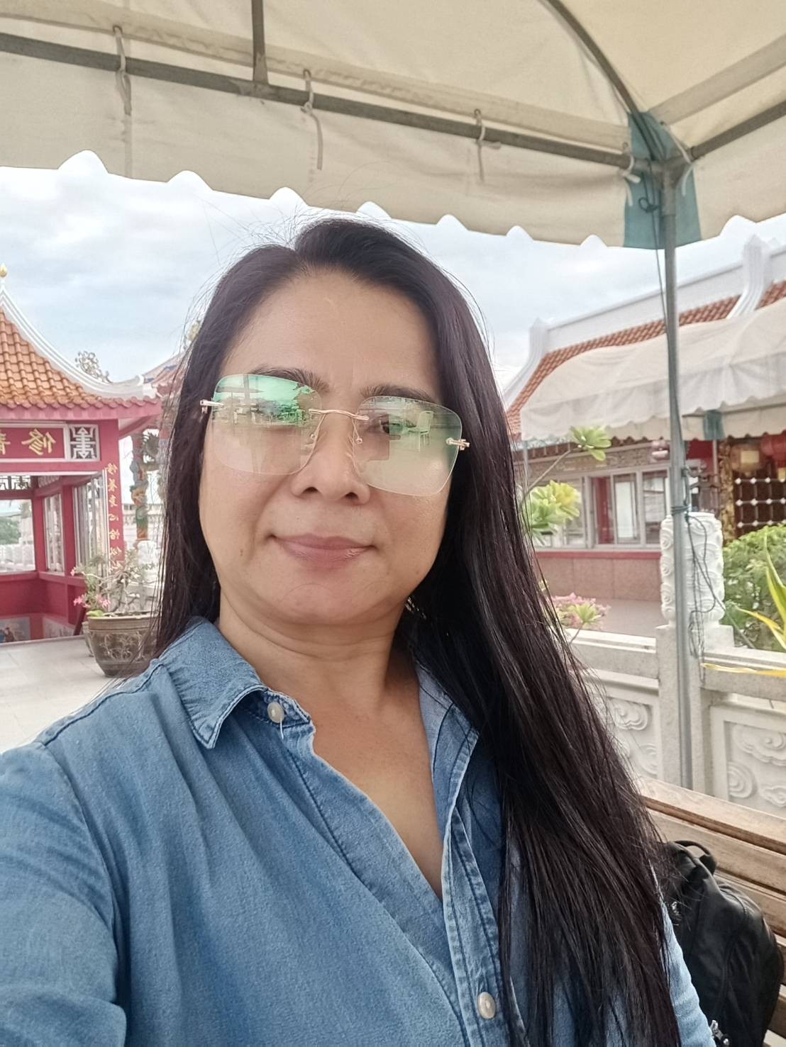June profile photo