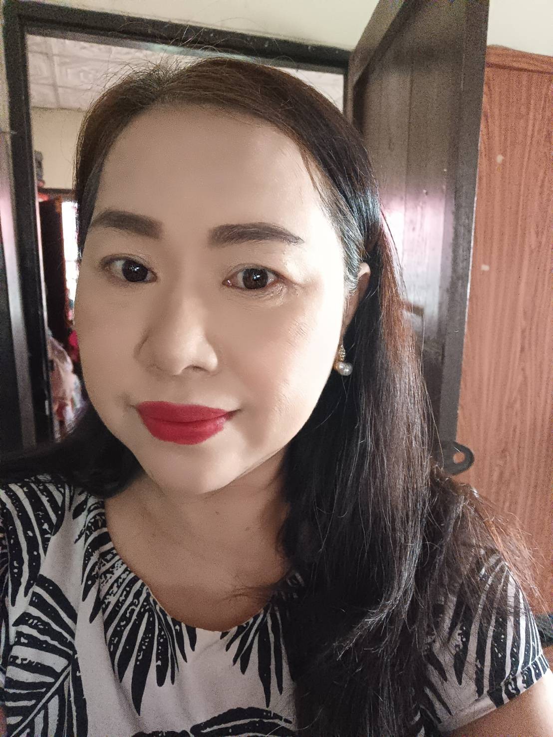 Ploy profile photo